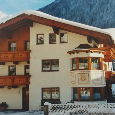 Отель Haus Hildegard Нойштифт-им-Штубайталь Экстерьер фото